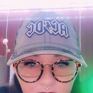 Meet your Posher, Wanda